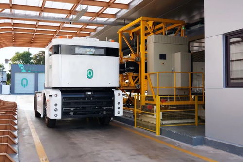 西井科技携手和记港口，百辆Q-Truck签约助力菲力斯杜港打造全球智慧绿色先行者
